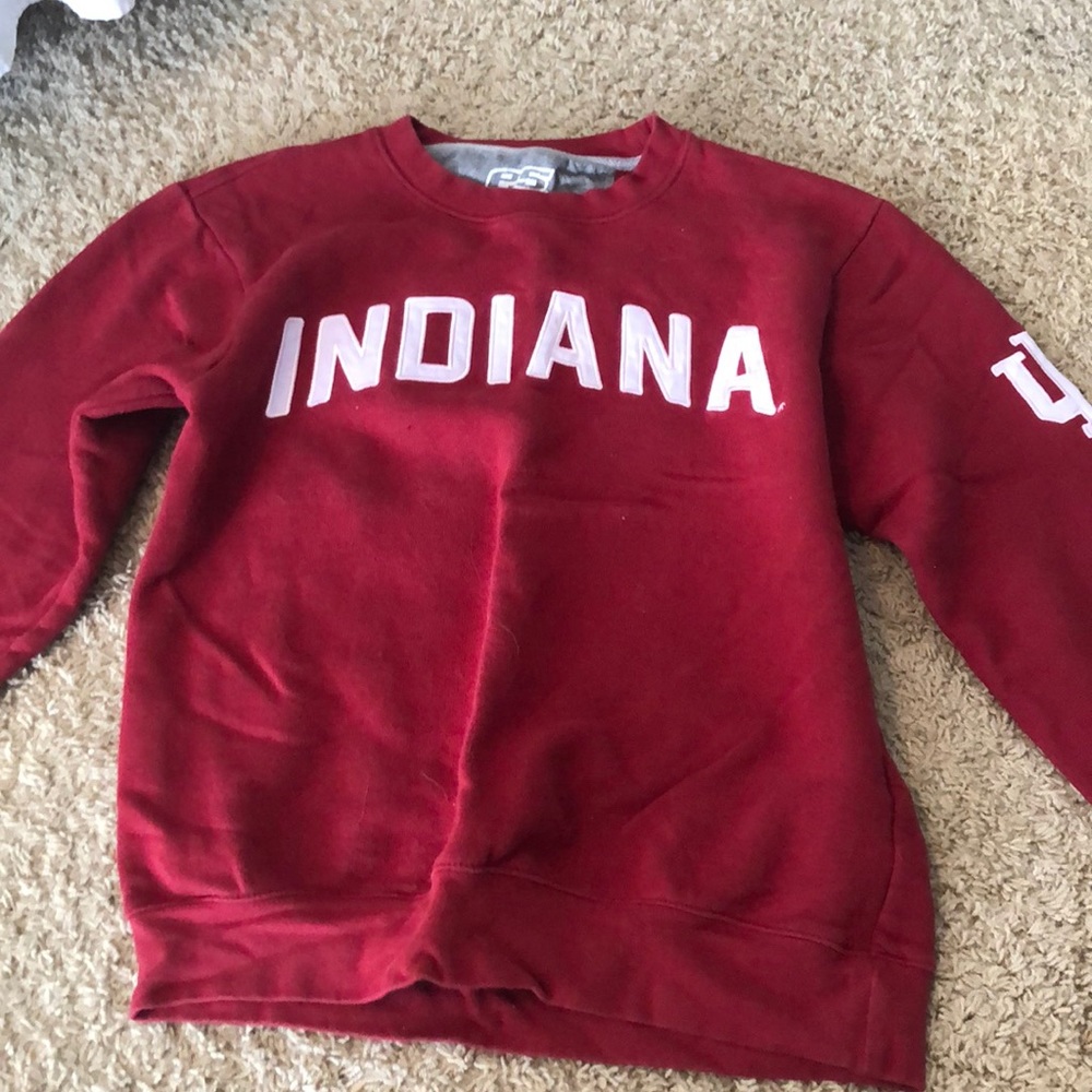 IU crewneck
